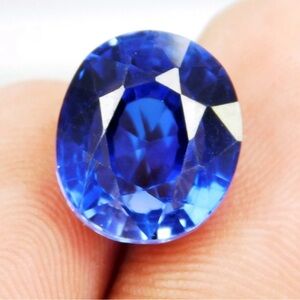 Elegant 8.95 ct. Certified Natural Blue Sapphire Gemstone, Oval Cut